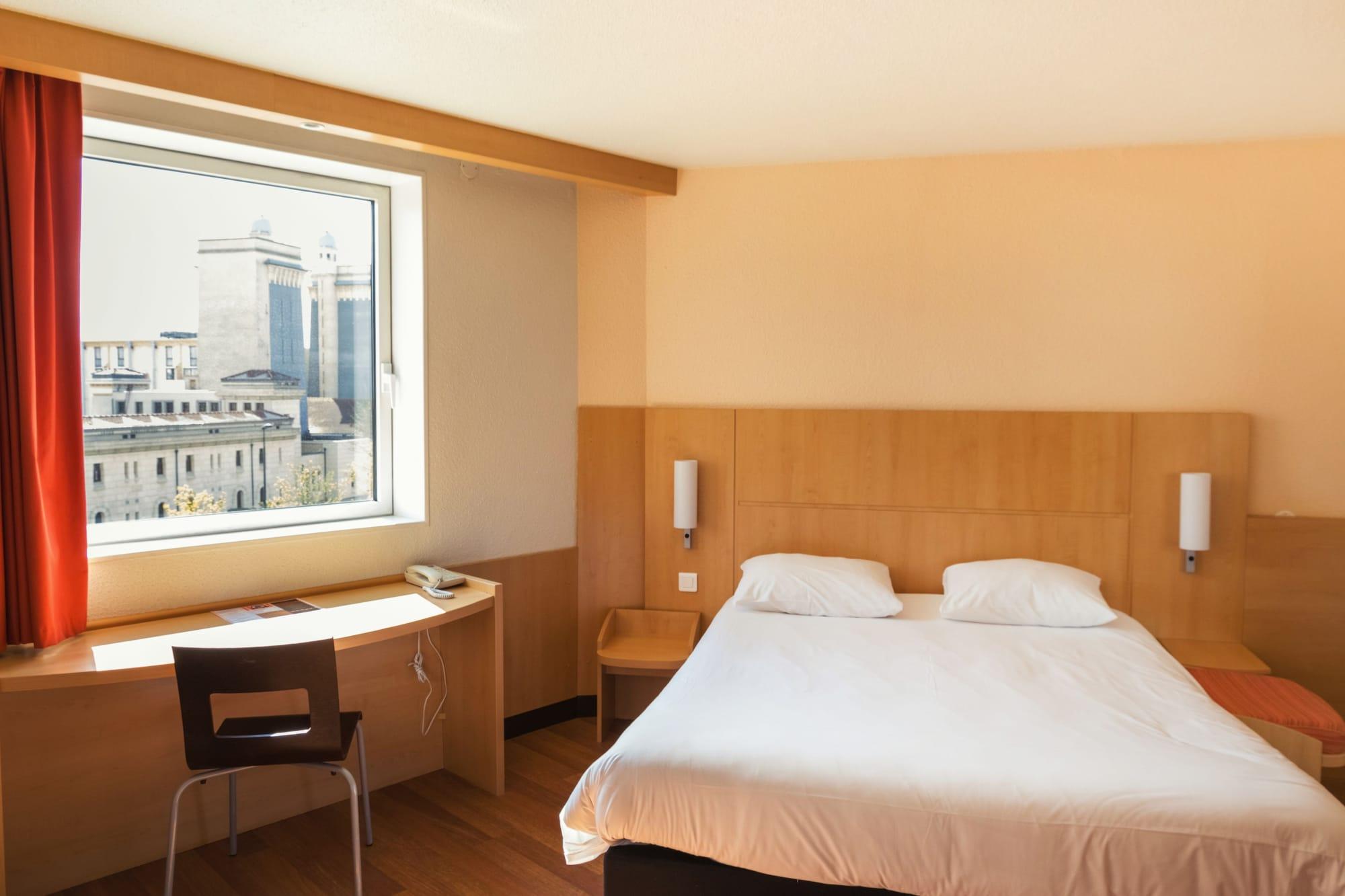 Hotel ibis Vichy Exterior foto