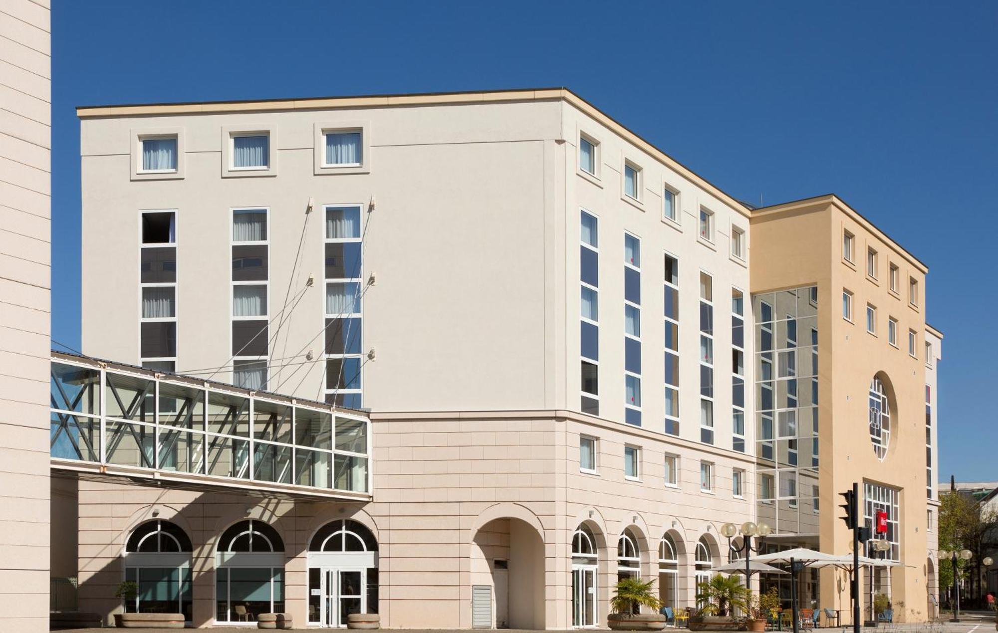 Hotel ibis Vichy Exterior foto