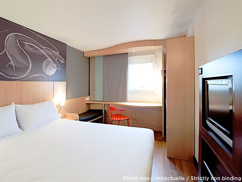 Hotel ibis Vichy Exterior foto